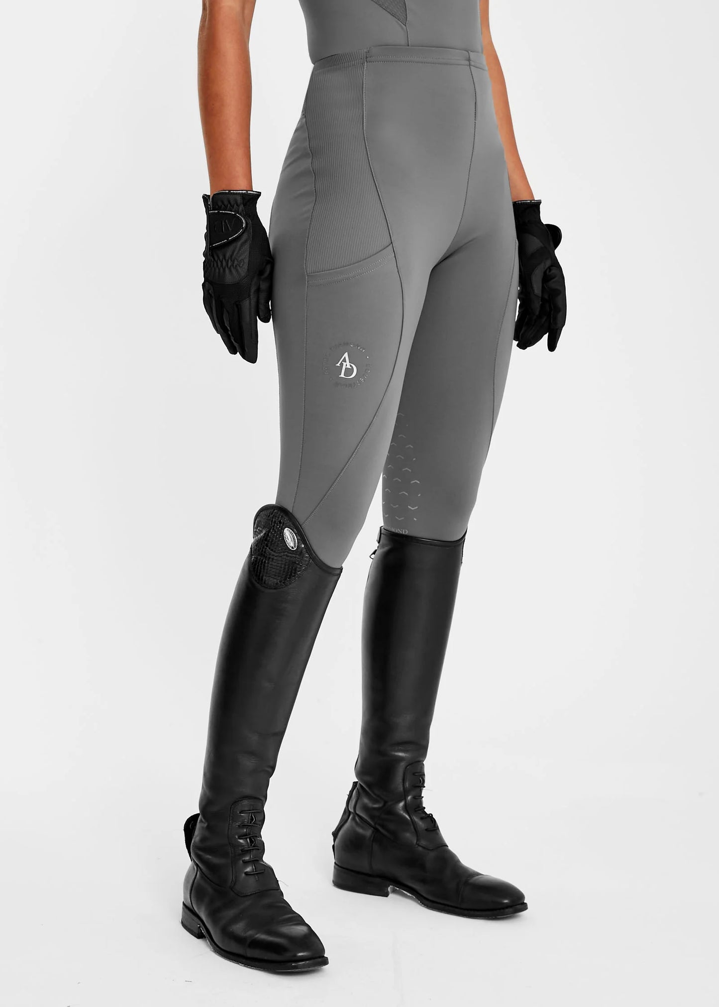 Icon Riding Leggings