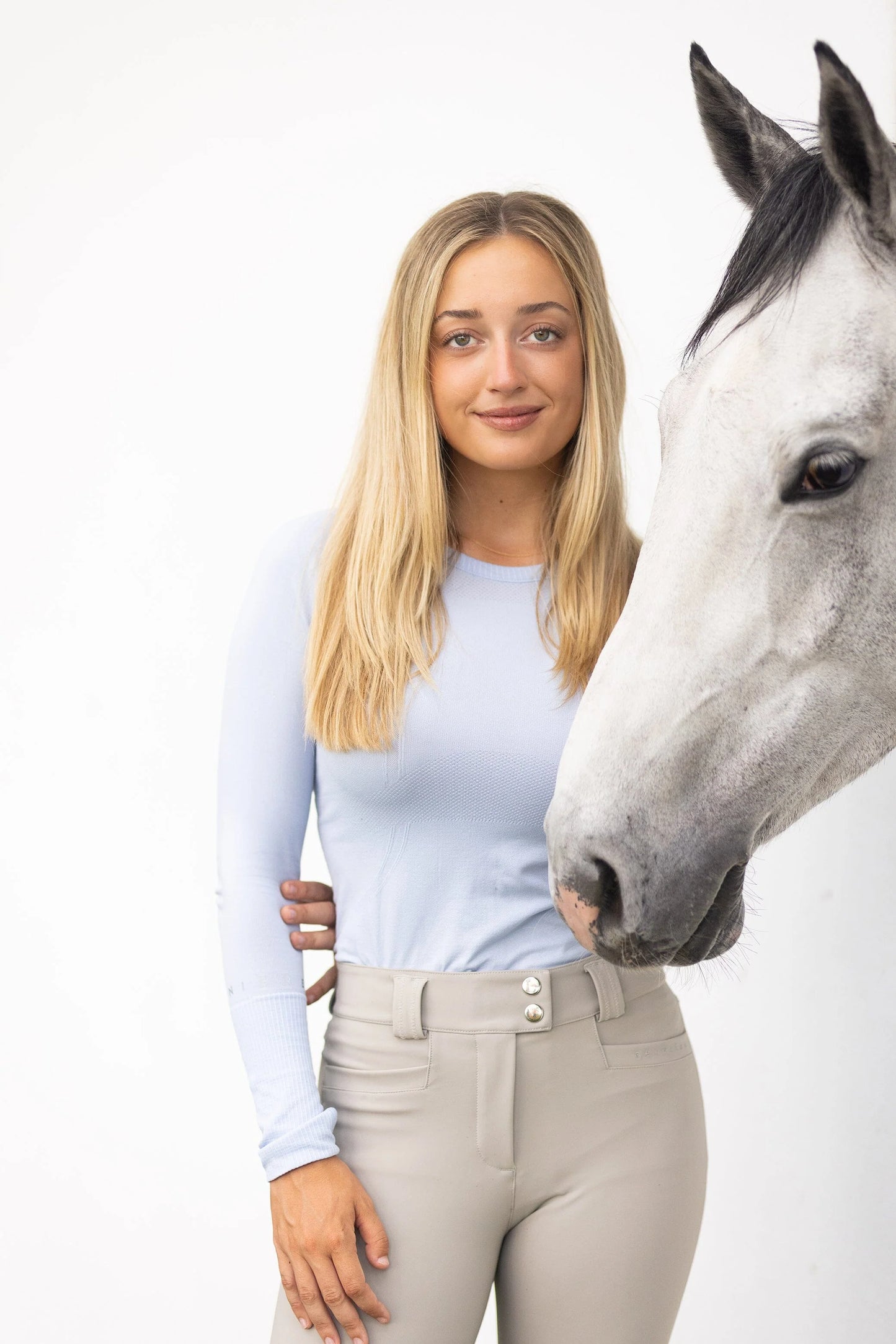 JULIETTE SHOW BREECHES IN SANDY BEIGE